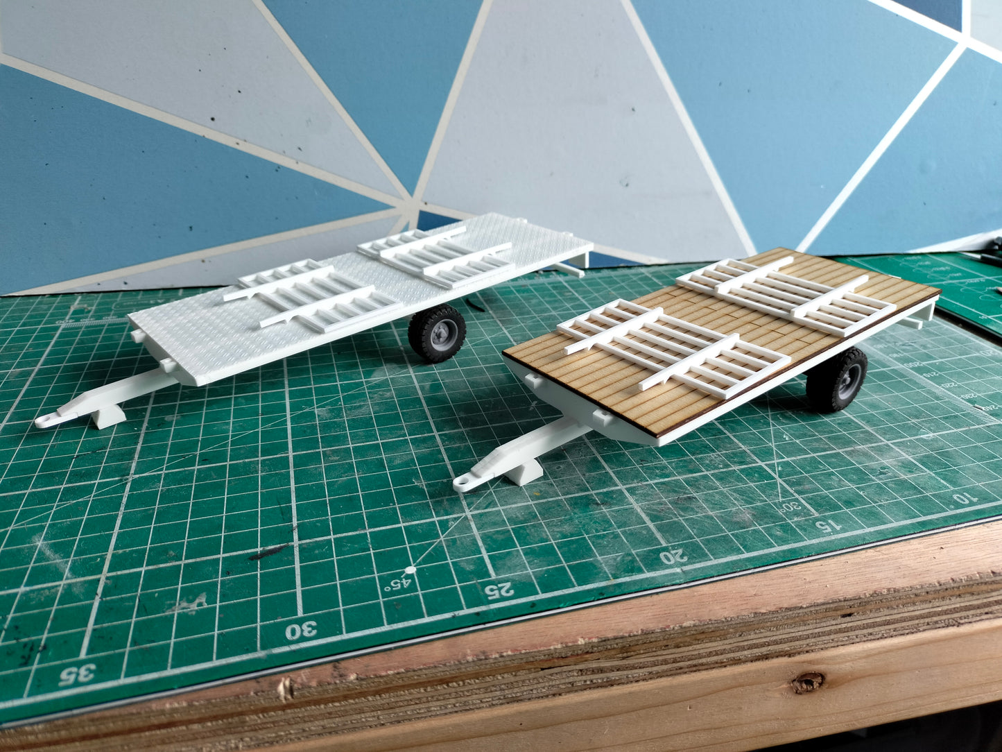 1:32 Single Axle Bale Trailer Model Kit