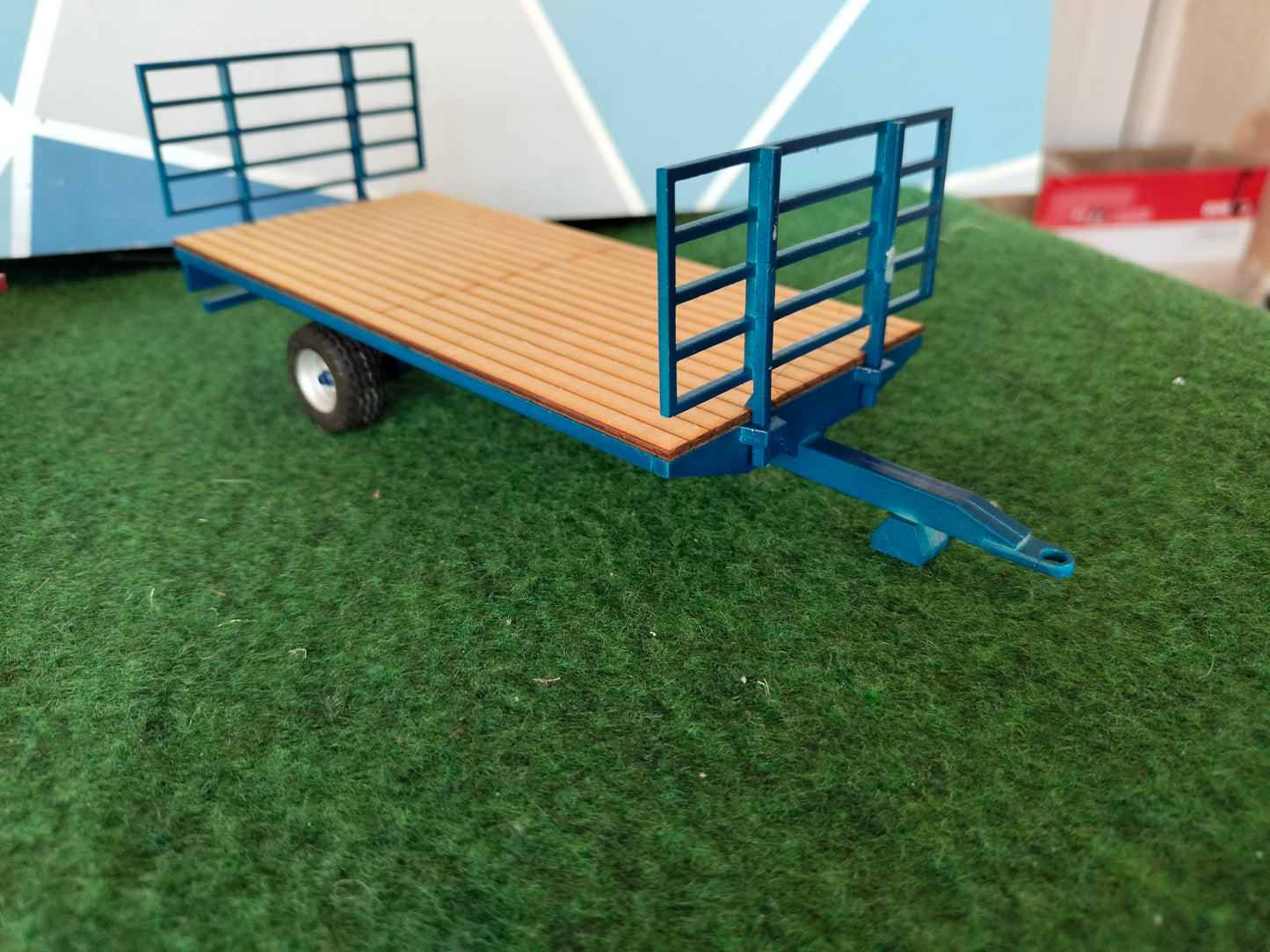 1:32 Single Axle Bale Trailer Model Kit