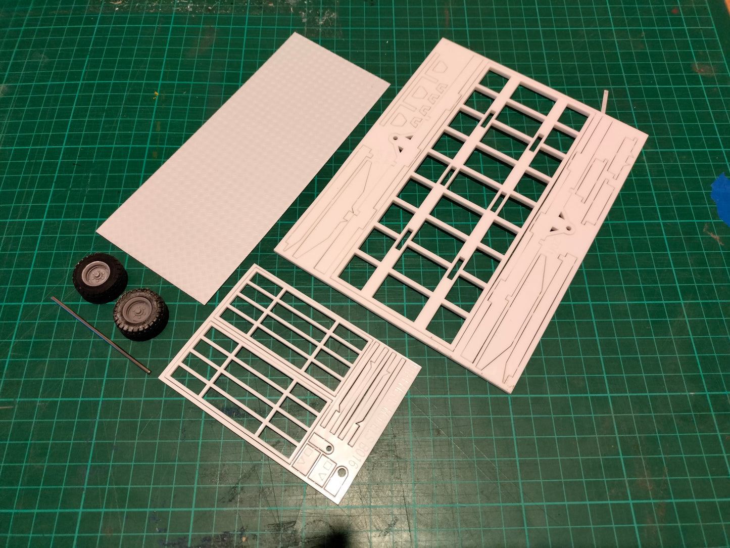 1:32 Single Axle Bale Trailer Model Kit