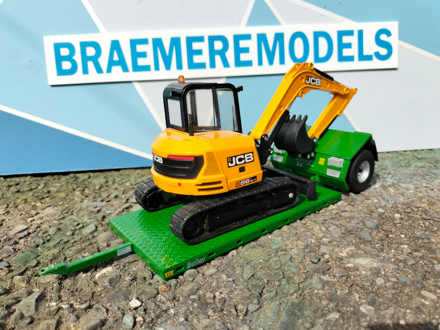 1:32 Bailey Drop Deck Low Loader Model Kit