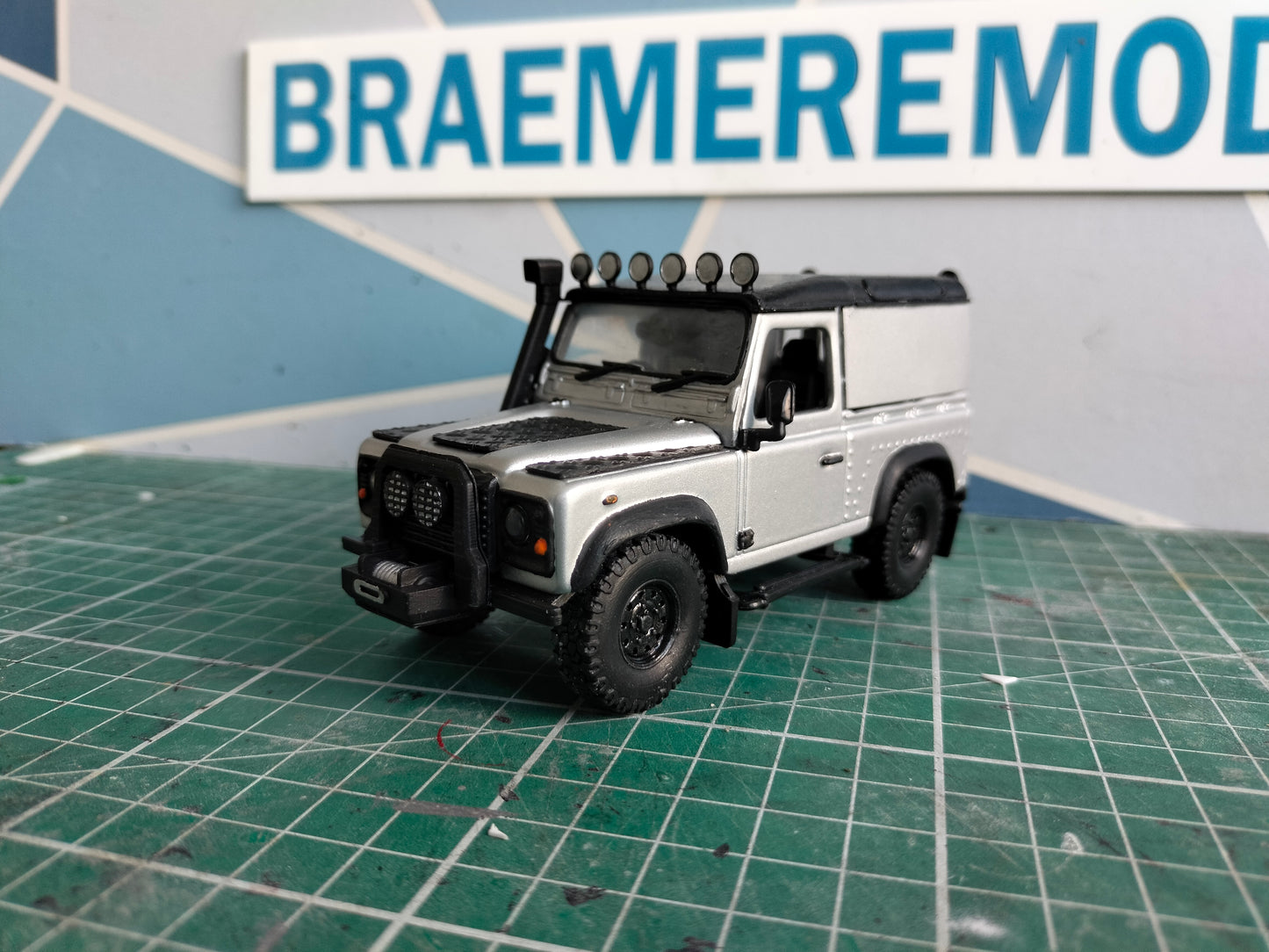 1:32 Britains Land Rover Defender Off Road Detailing Kit