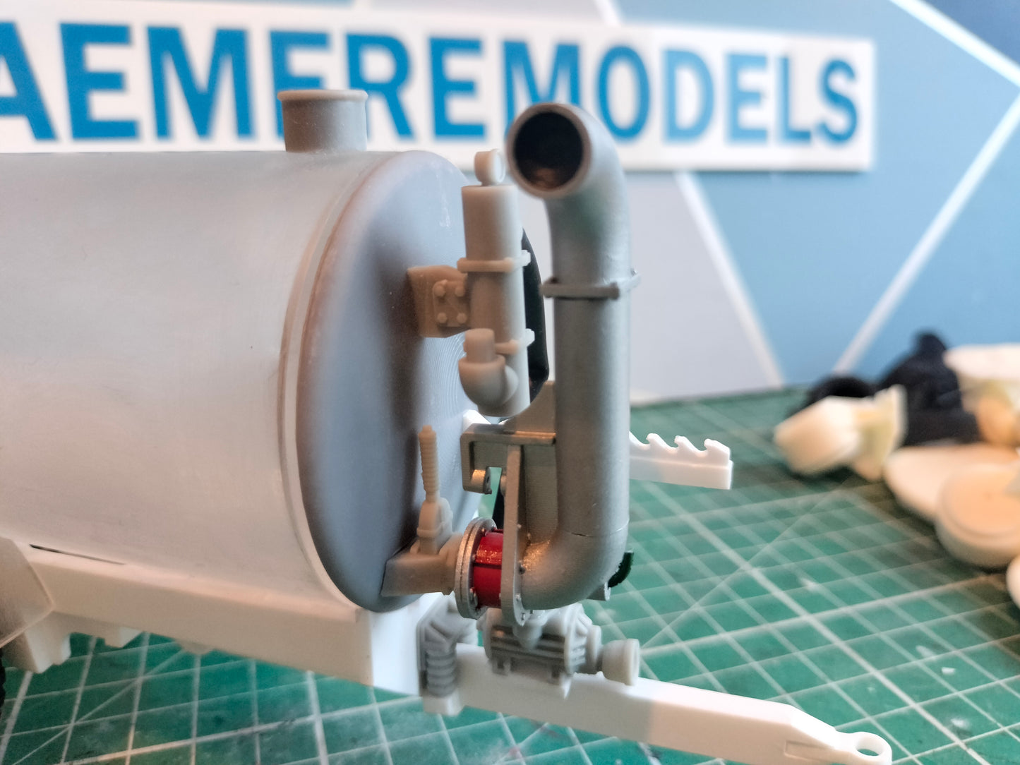 1:32 SlurryKat Lazy Arm Kit for Tandem Axle Slurry Tanker Model Kit