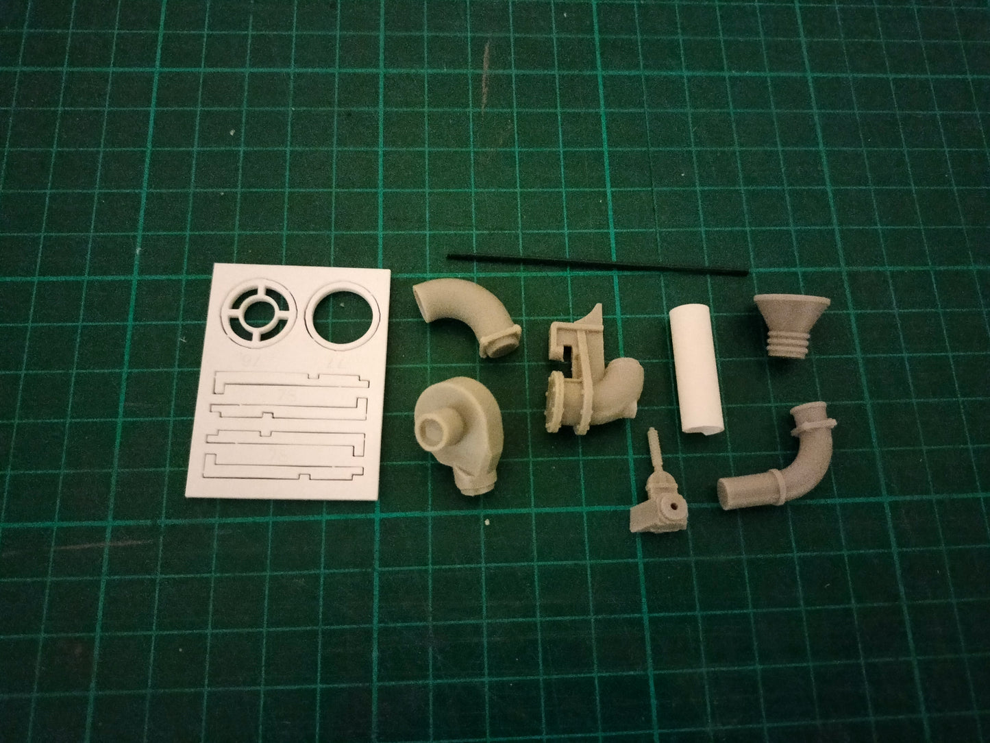 1:32 SlurryKat Lazy Arm Kit for Tandem Axle Slurry Tanker Model Kit
