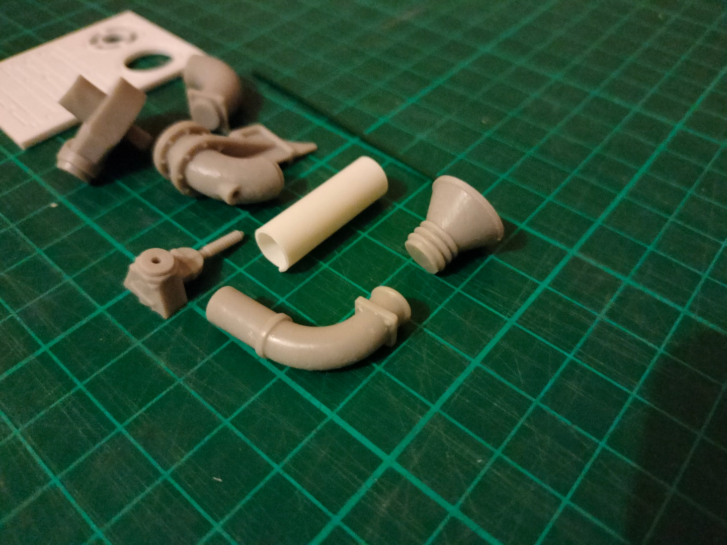 1:32 SlurryKat Lazy Arm Kit for Tandem Axle Slurry Tanker Model Kit