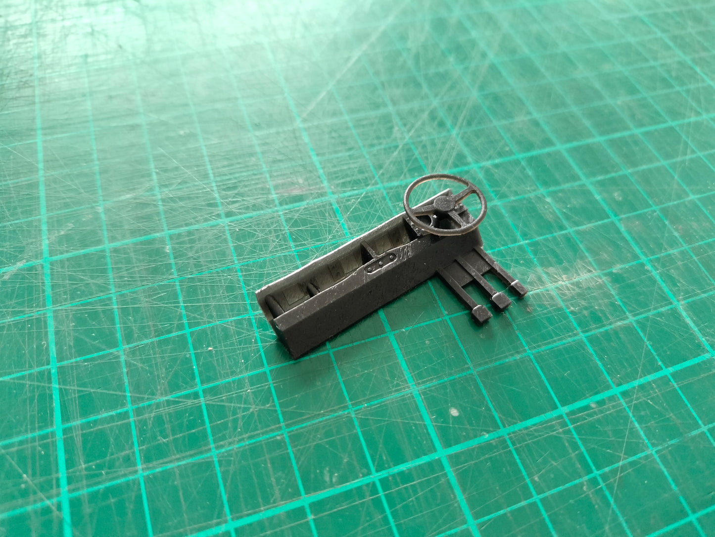 Marge Models Land Rover Right Hand Drive RHD Dashboard 1:32