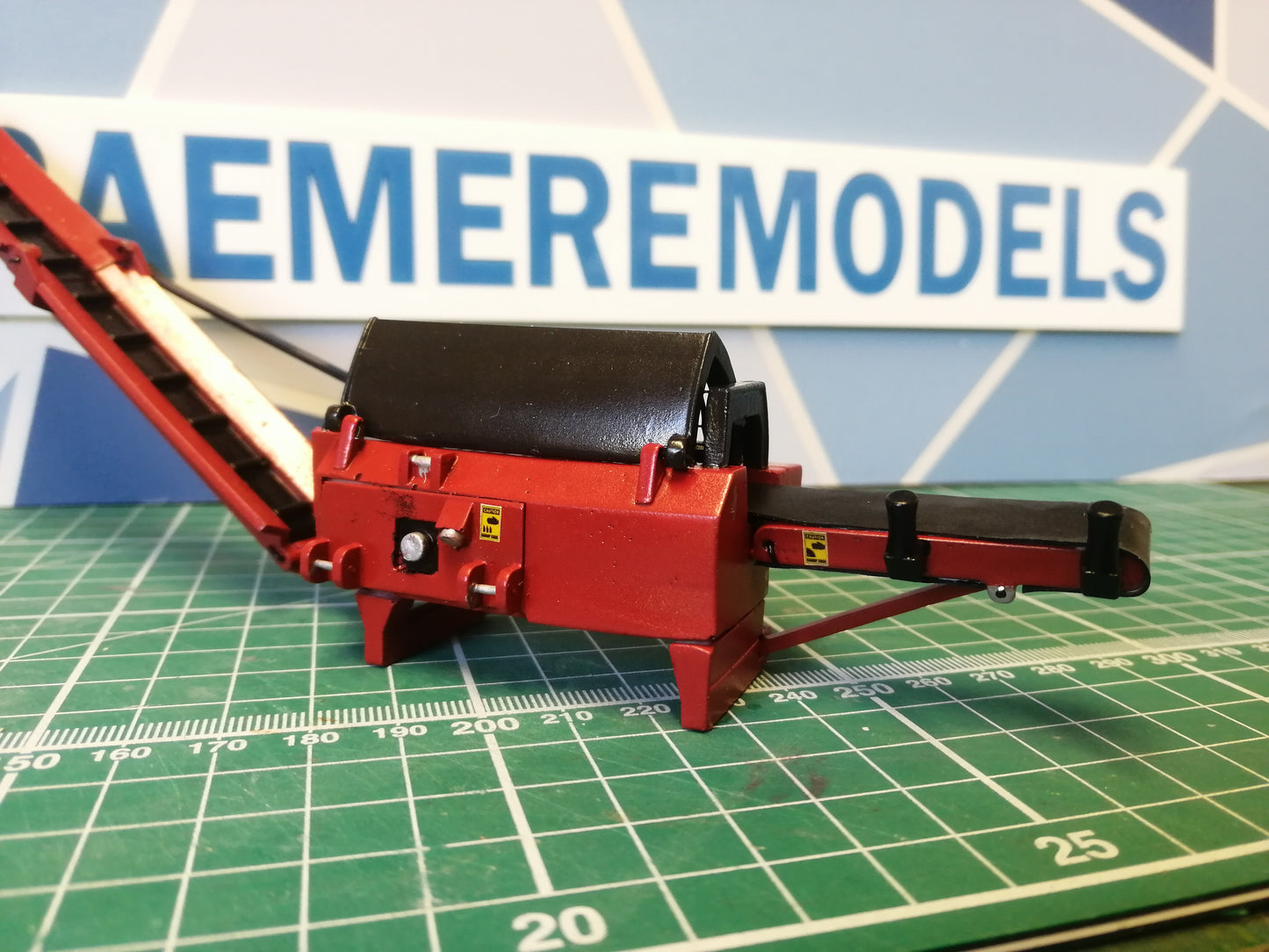 1:32 Hakki Pilke Firewood Processor Model Kit