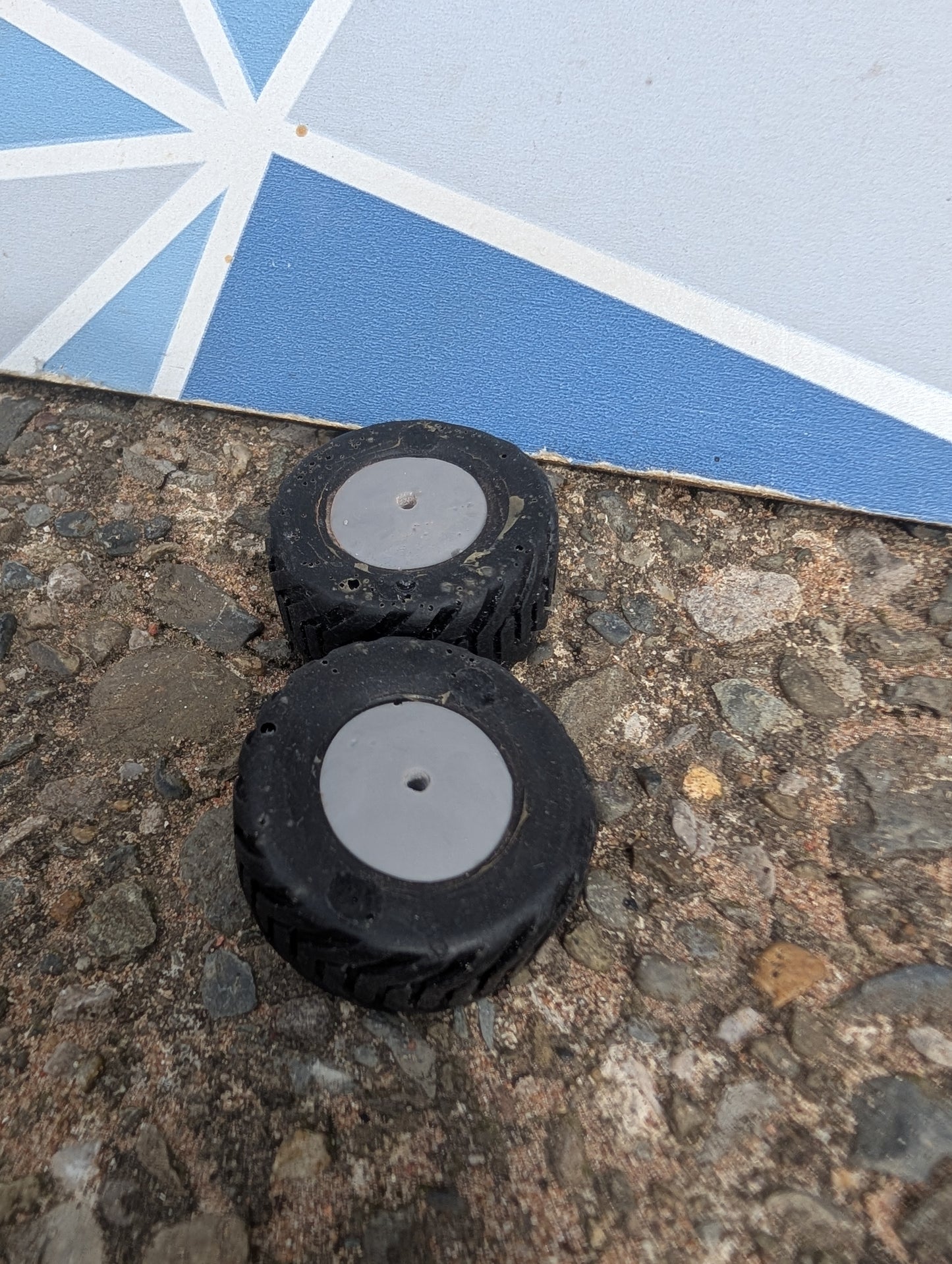 Wheels - 34mm Floatation Cross Tyres - 1:32 Scale 560/45R22.5
