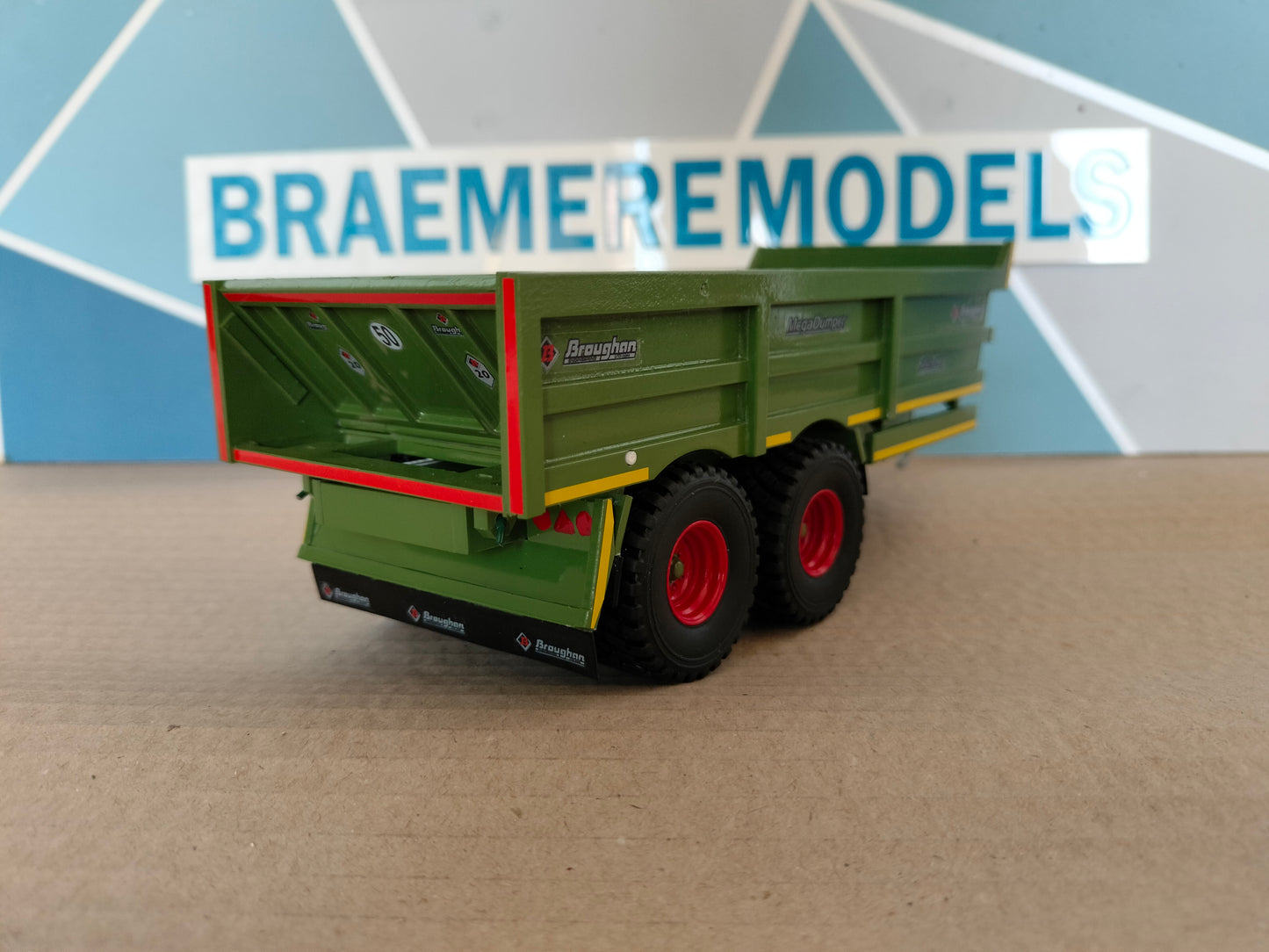 1:32 Broughan 20t Dump Trailer Model Kit