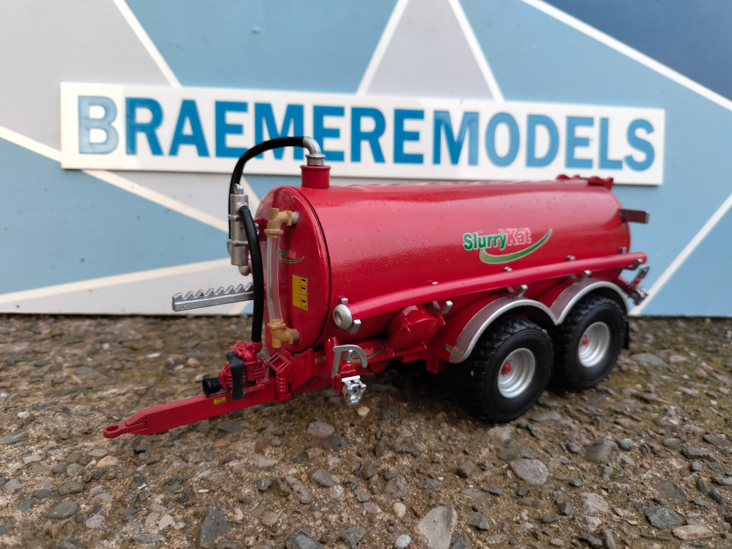 1:32 SlurryKat Tandem Axle 3500G Slurry Tanker Model Kit