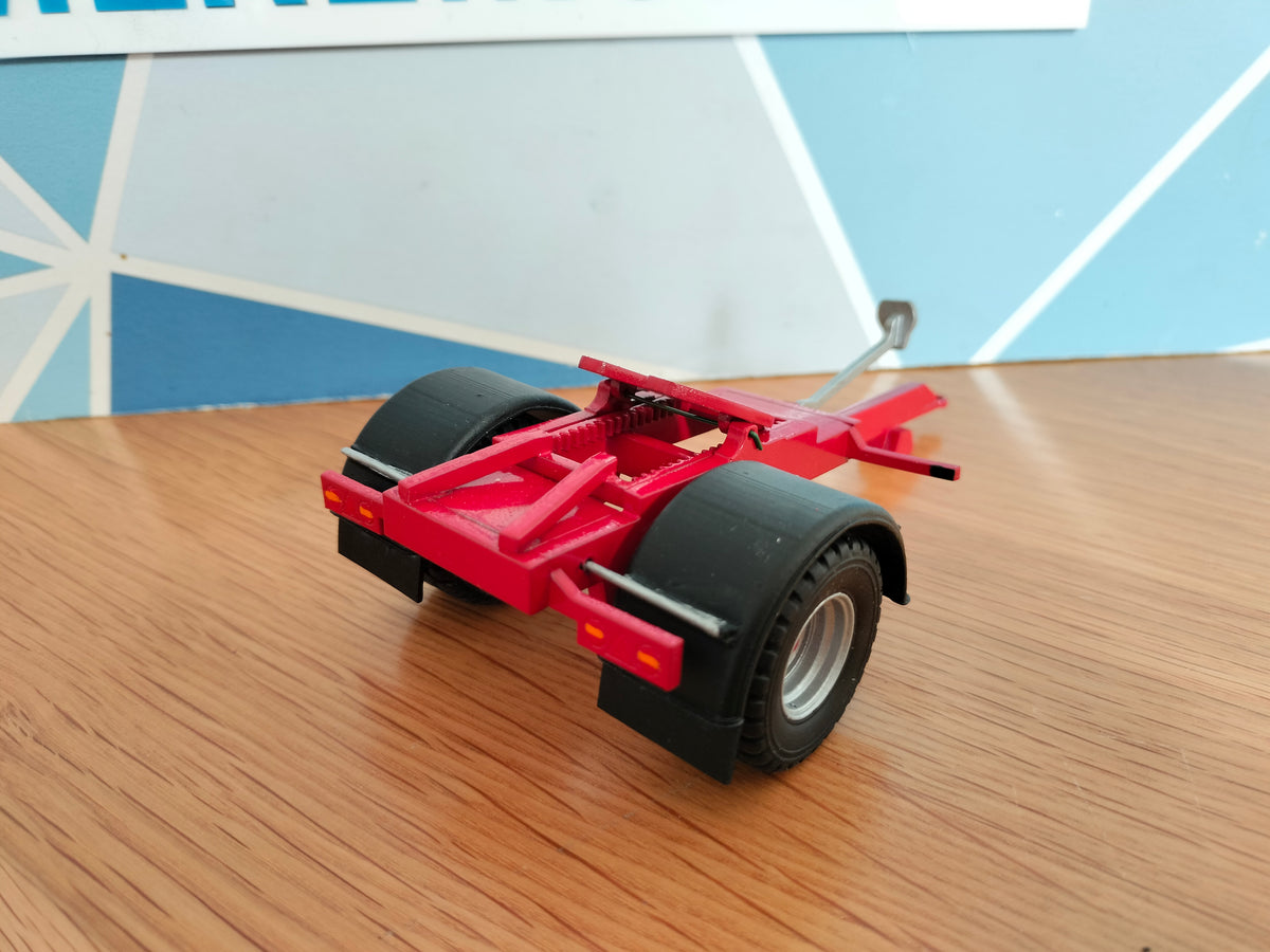 1:32 5th Wheel Tractor Drawn Dolly Single Axle Model Kit 1:32 5th Wheel Tractor Drawn Dolly Single Axle Model Kit