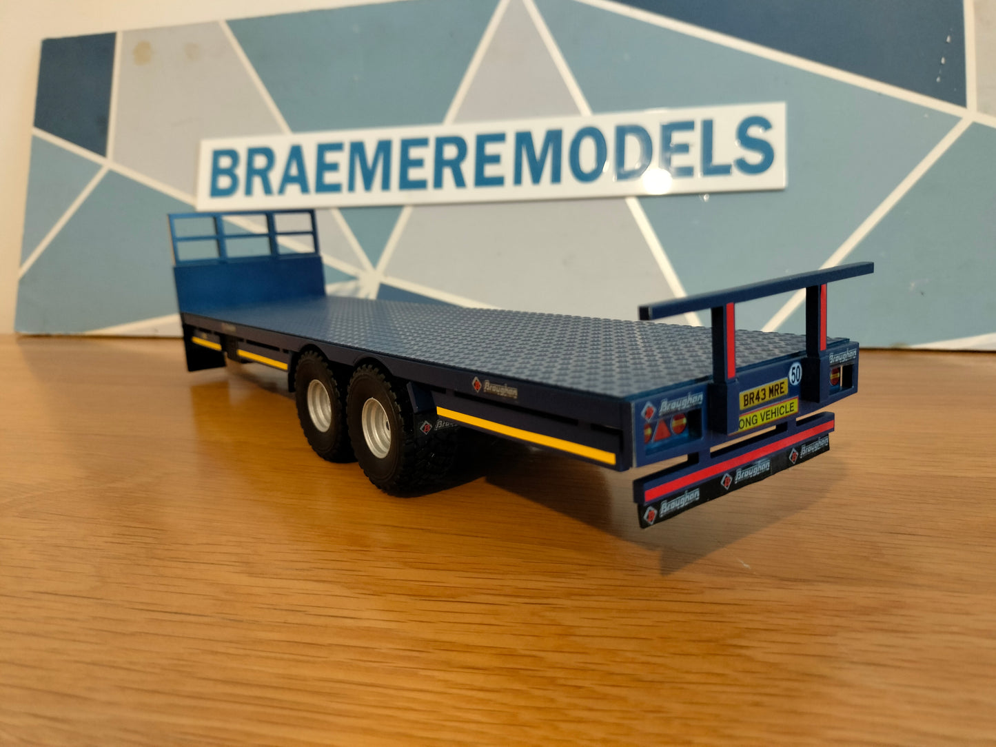 1:32 Broughan 32ft Bale Trailer Model Kit