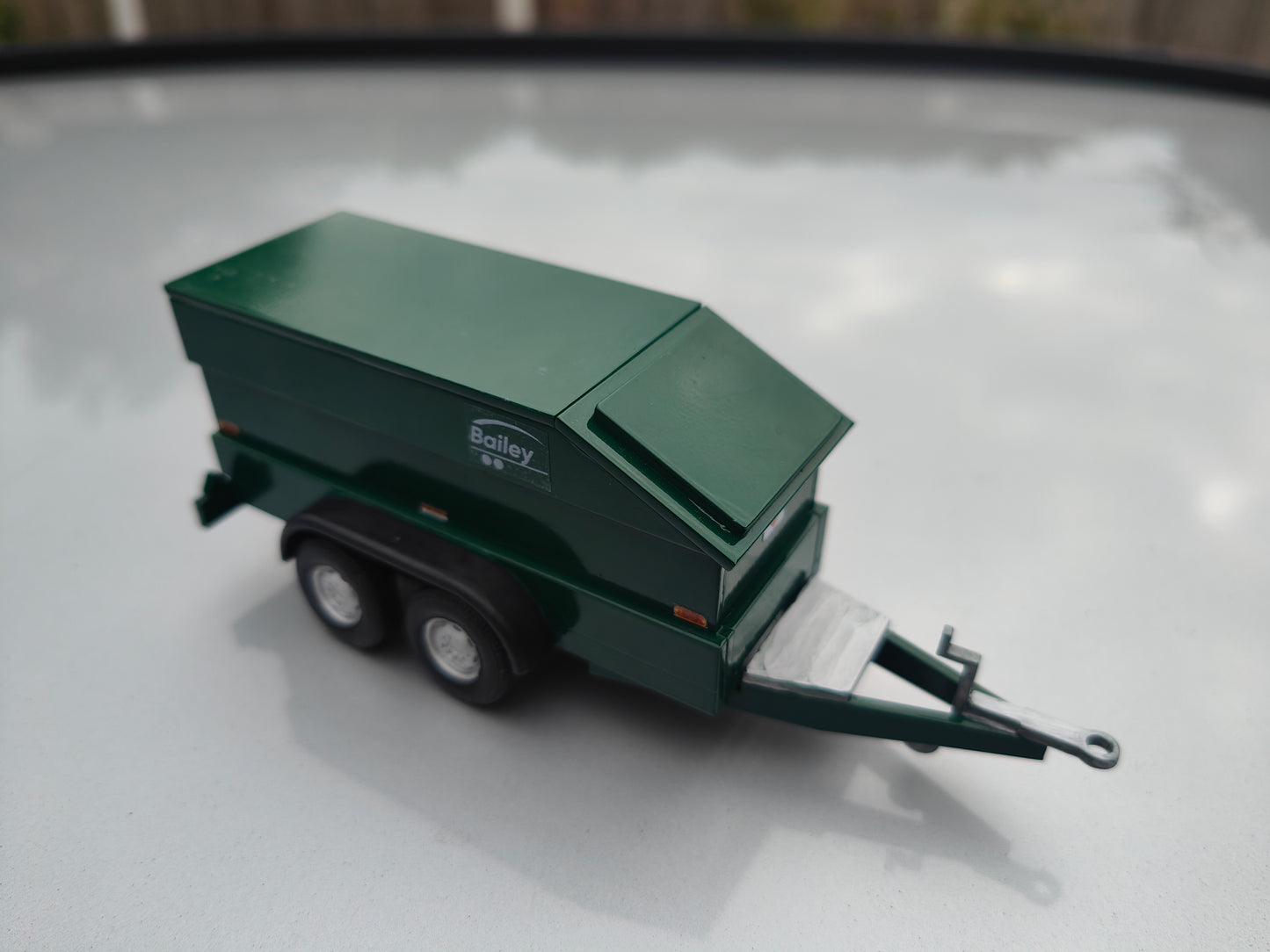 1:32 Bailey Fuel Bowser Model Kit