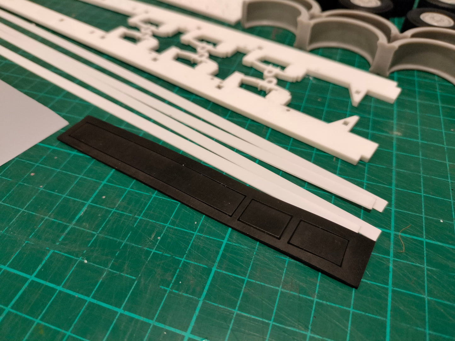 1:32 Dennison Timber Trailer HGV Model Kit