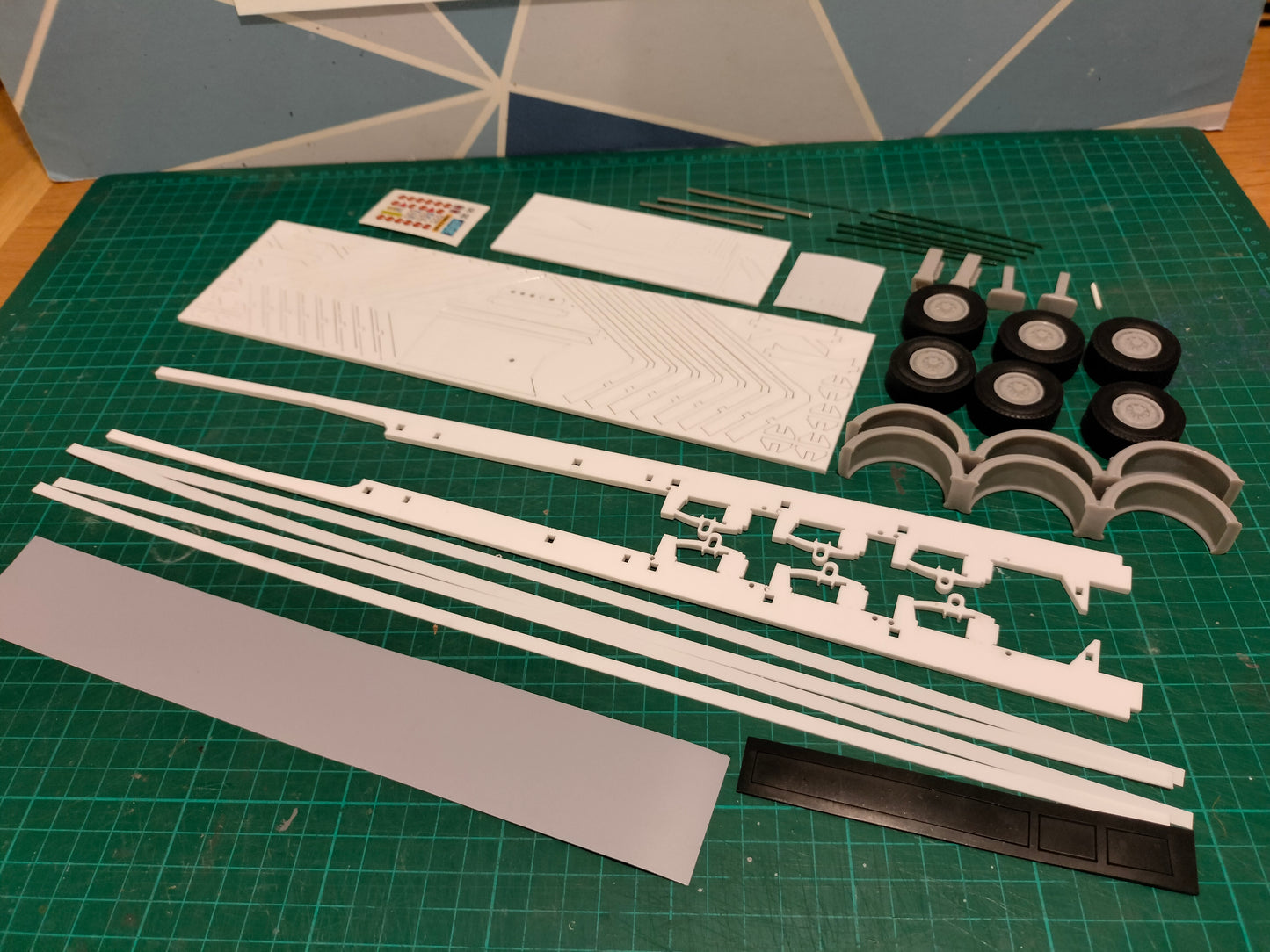 1:32 Dennison Timber Trailer HGV Model Kit