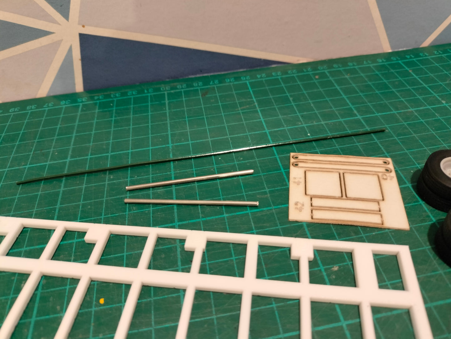 1:32 Chieftain Tandem Axle Low Loader Model Kit