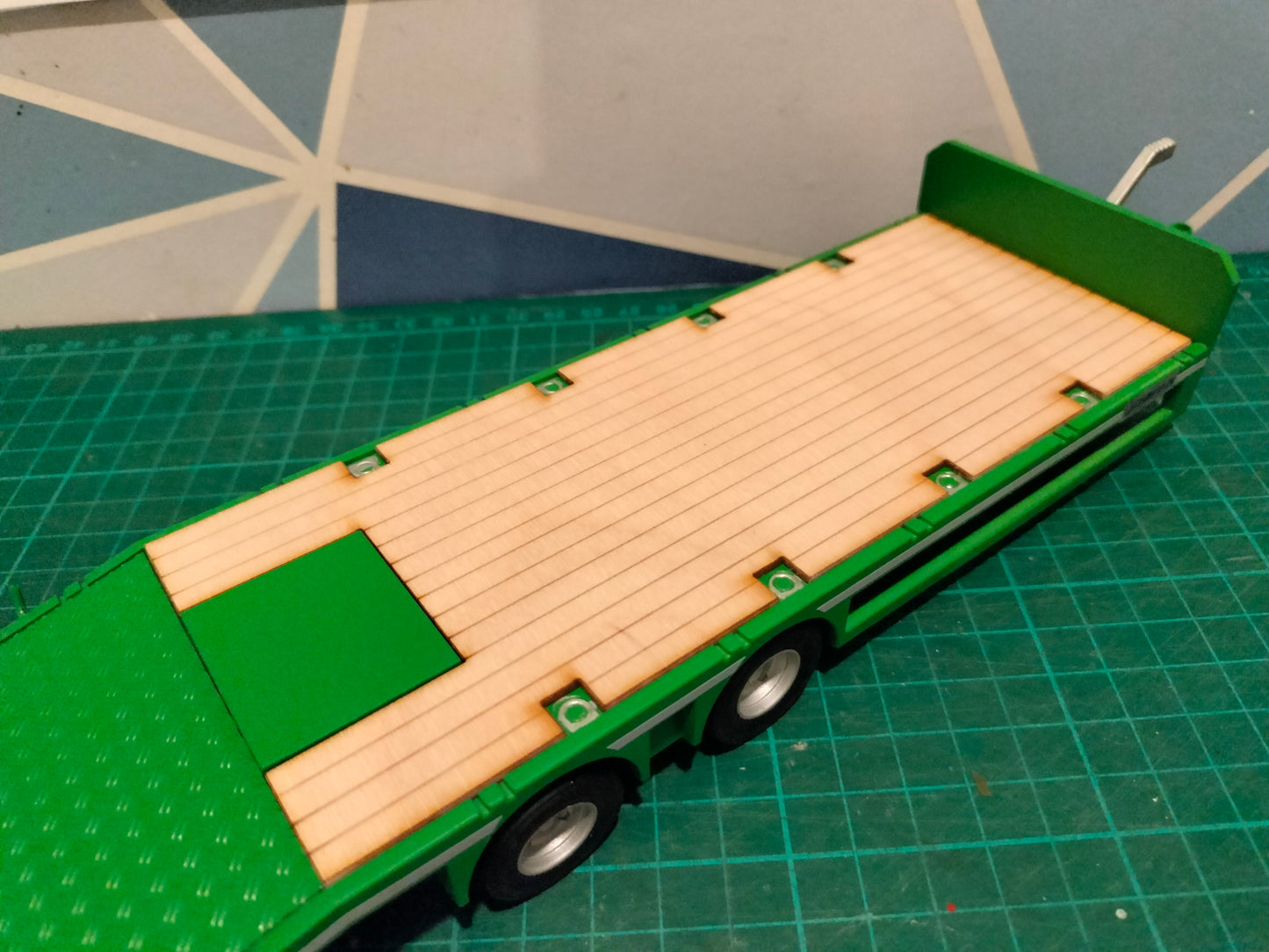 1:32 Chieftain Tandem Axle Low Loader Model Kit