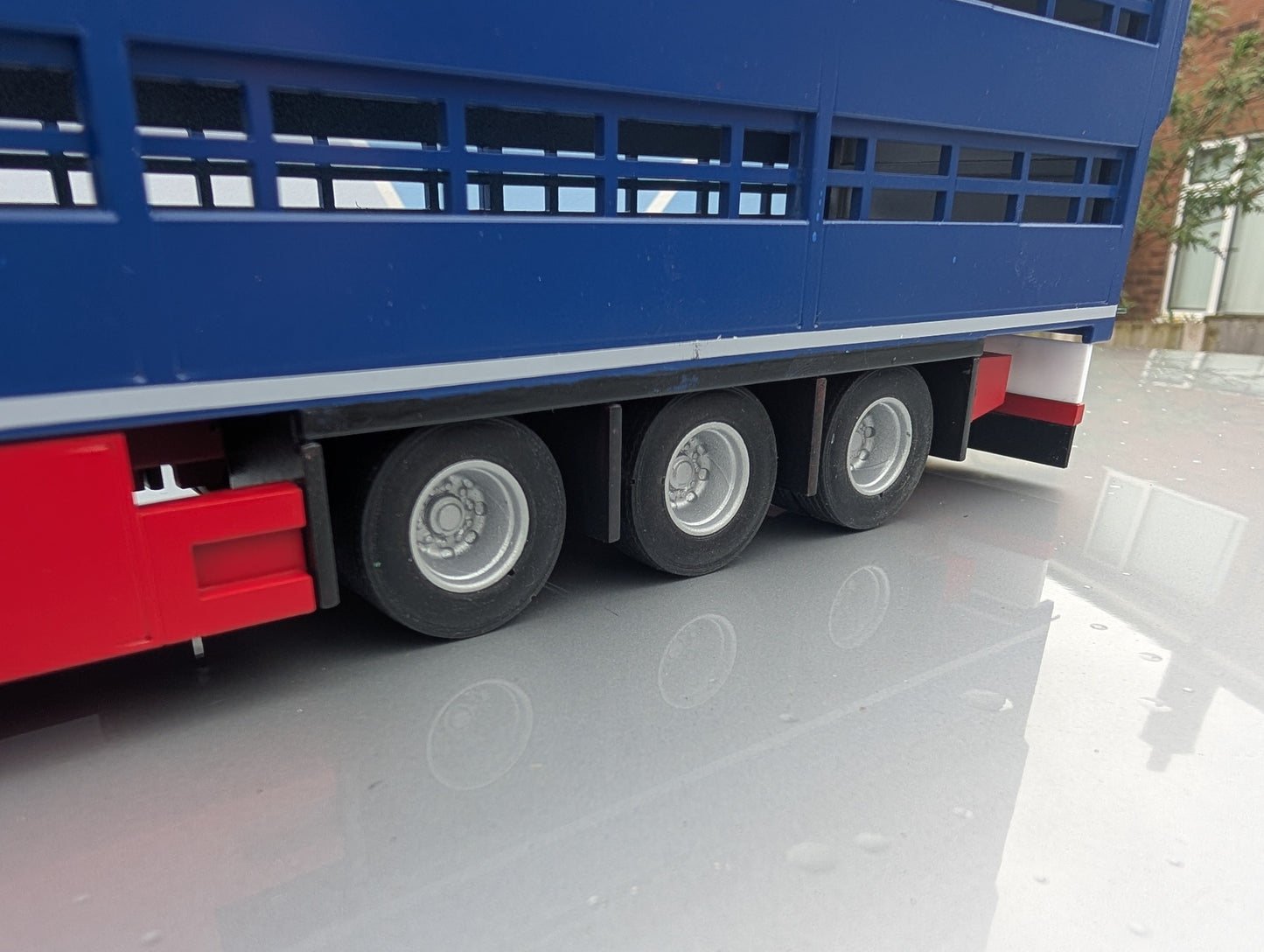 1:32 Houghton Parkhouse Professional Livestock Trailer Model Kit
