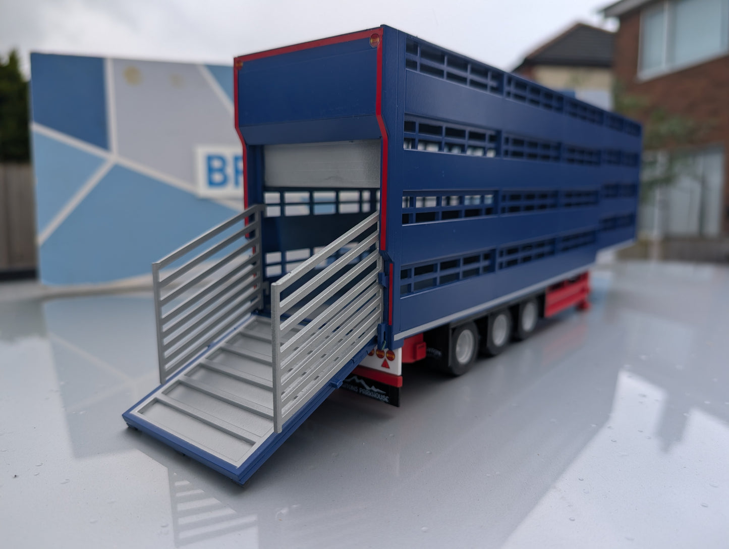 1:32 Houghton Parkhouse Professional Livestock Trailer Model Kit