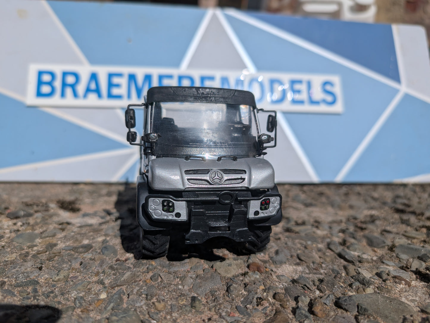 1:32 Welly Unimog Face Lift Kit DOES NOT INCLUDE UNIMOG