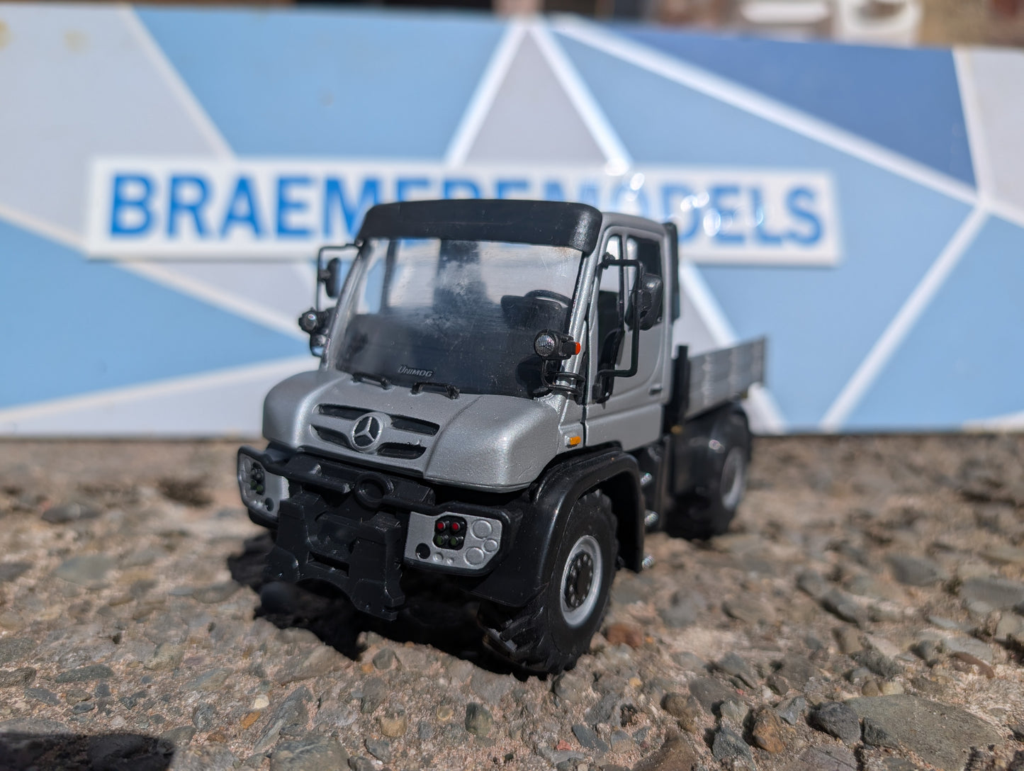 1:32 Welly Unimog Face Lift Kit DOES NOT INCLUDE UNIMOG