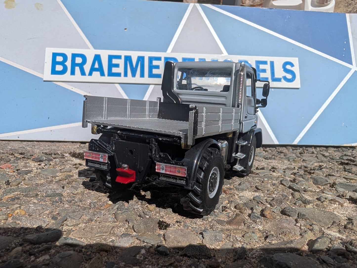 1:32 Welly Unimog Face Lift Kit DOES NOT INCLUDE UNIMOG