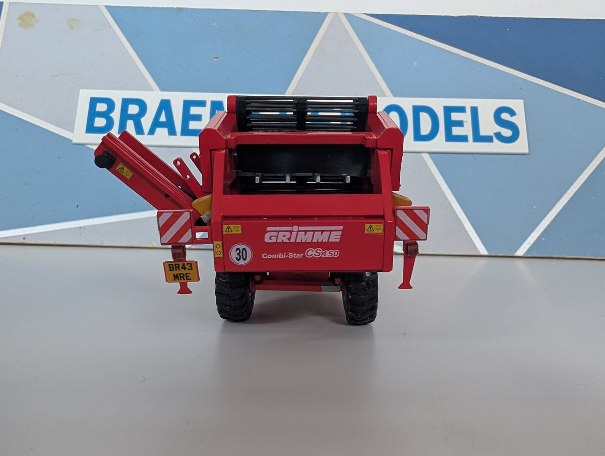 1:32 Grimme CS150 Destoner Model Kit
