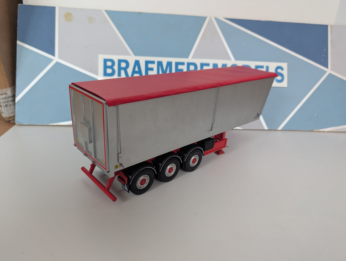 1:32 STAS Agrostar Bulk Tipping Trailer Model Kit
