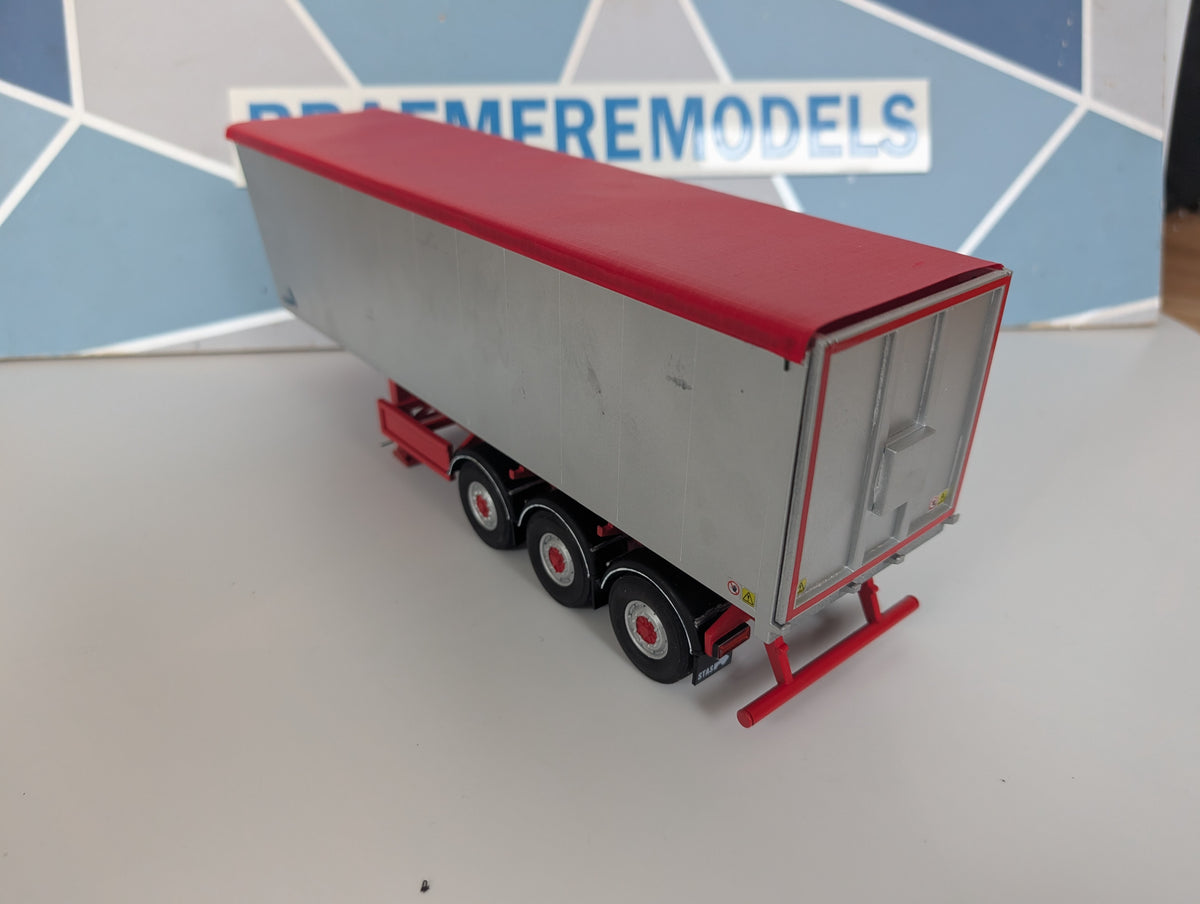 1:32 STAS Agrostar Bulk Tipping Trailer Model Kit
