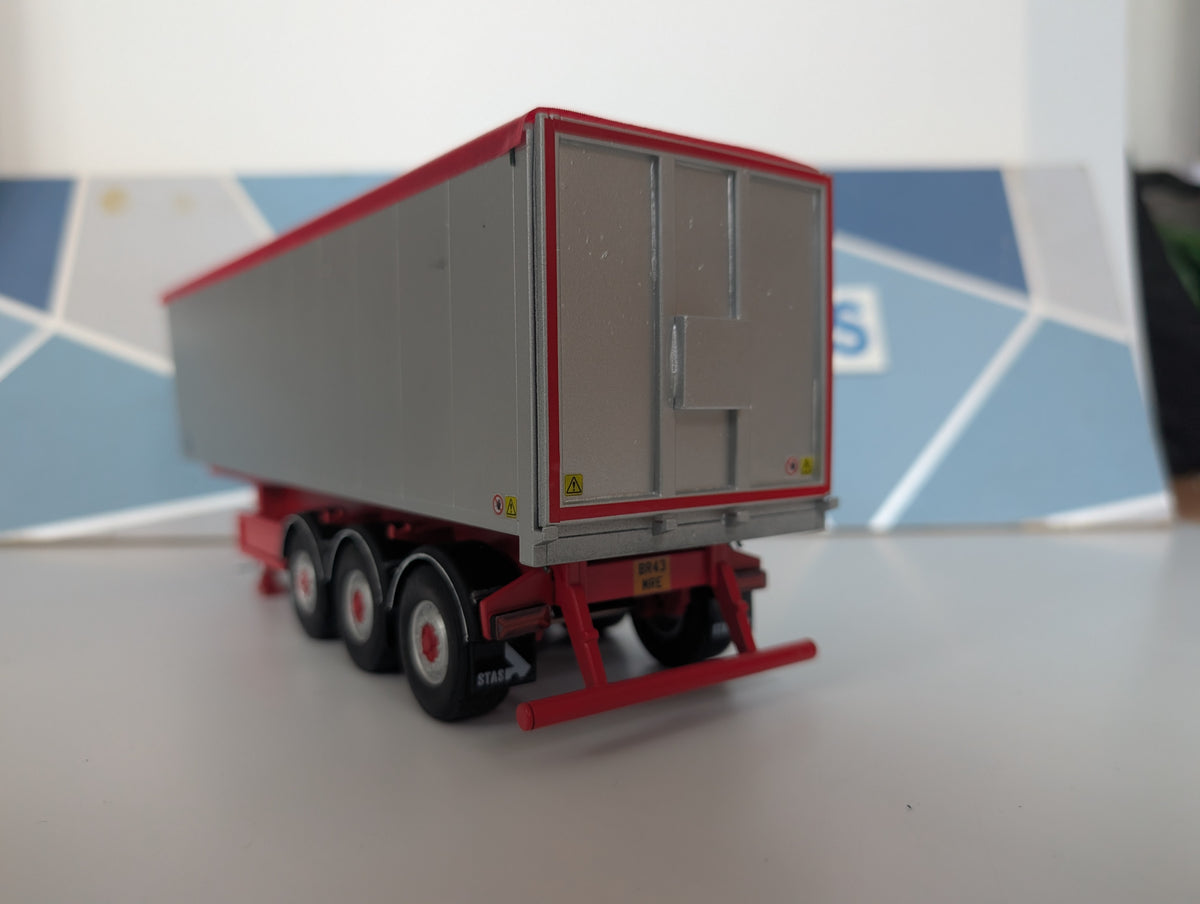 1:32 STAS Agrostar Bulk Tipping Trailer Model Kit