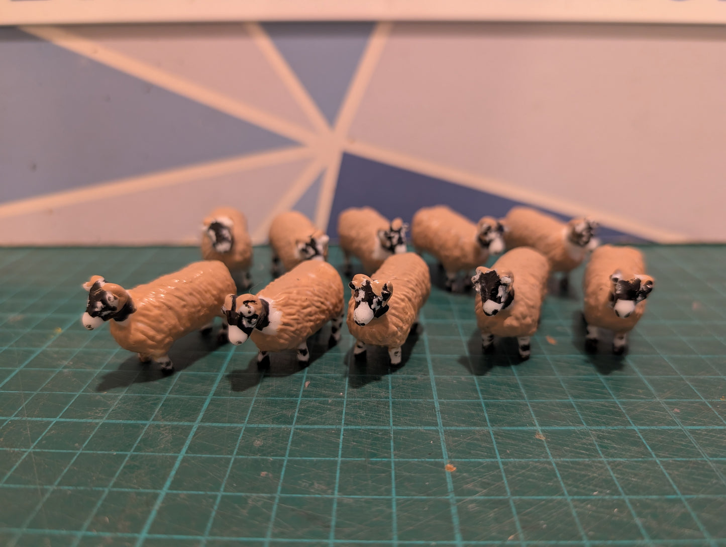 1:32 Swaledale Sheep - Pack of 10 - Hand Painted Resin Models
