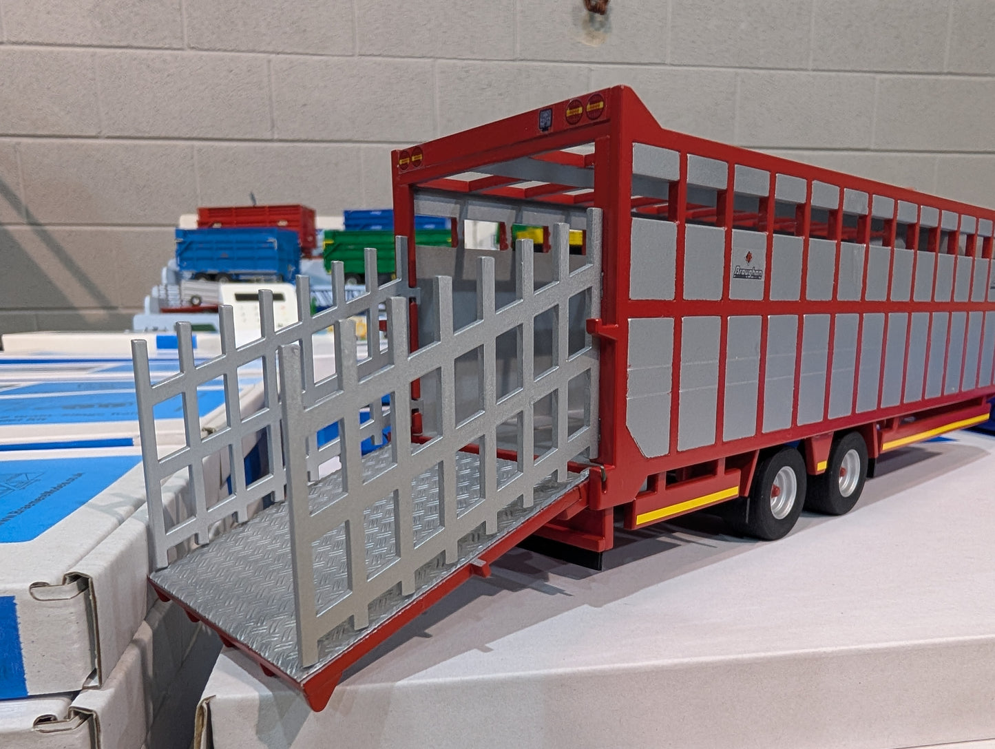 1:32 Broughan Livestock Cattle Trailer Model Kit