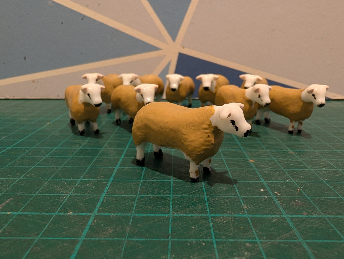 1:32 Texel Sheep - Pack of 10 - Hand Painted Resin Models