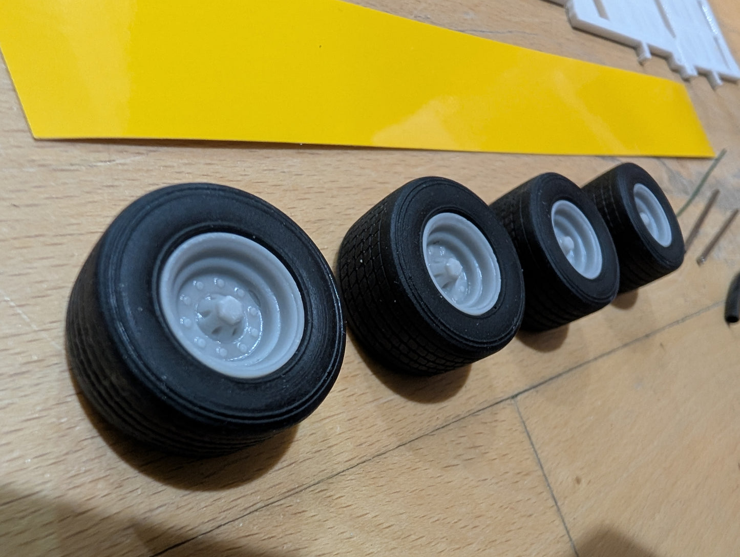 1:32 Broughan Livestock Cattle Trailer Model Kit