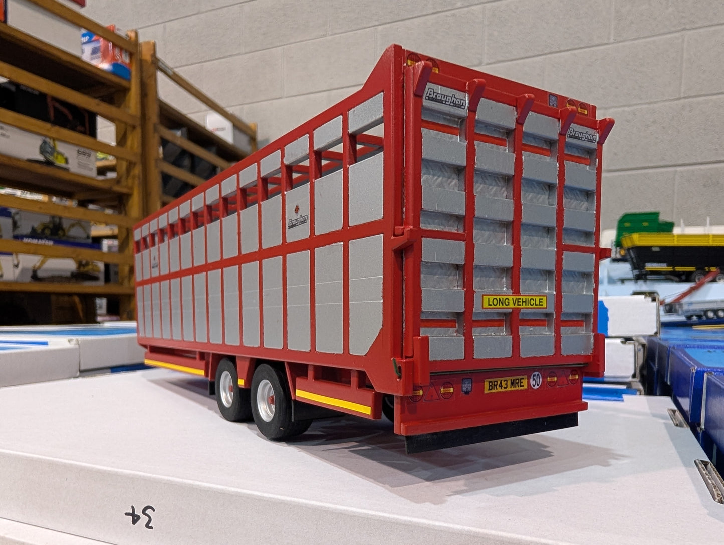 1:32 Broughan Livestock Cattle Trailer Model Kit