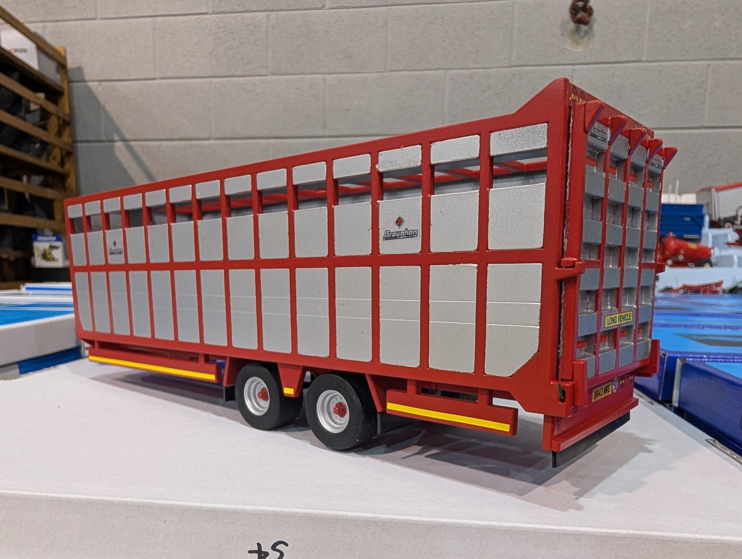 1:32 Broughan Livestock Cattle Trailer Model Kit
