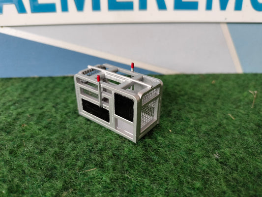 1:32 Sheep Weight Crate Model Kit